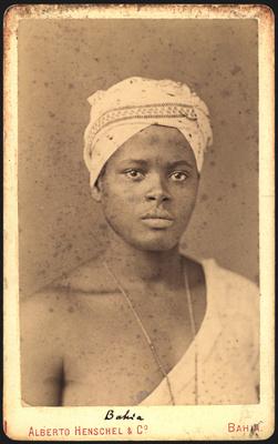 Retrato - mulher negra não identificada