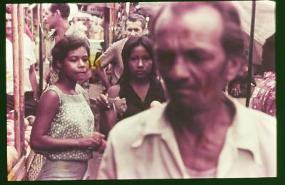 Teste de atriz com Edna de Cássia para o papel de Iracema no filme "Iracema: uma transa amazônica"