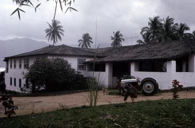 Casa da Fazenda Engenho d'Água - vista lateral