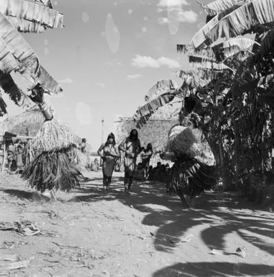 Ritual ou Dança de Aruanã do povo Karajá