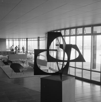 Escultura de Franz Weissman, no Brasília Palace Hotel