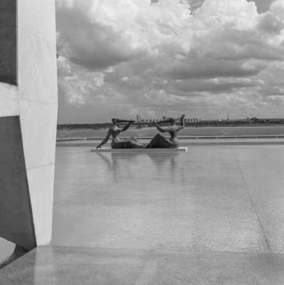 Escultura "As Iaras" ou "As Banhistas", de Alfredo Ceschiatti