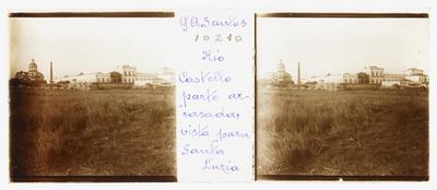 Pavilhão dos Estados da Exposição Internacional do Centenário da Independência de 1922 e Santa Casa de Misericórdia; tomados da esplanada do Morro do Castelo