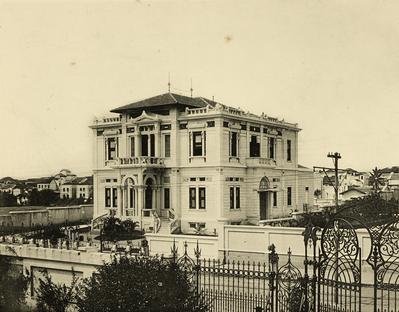 Fachada do palacete Pádua Salles