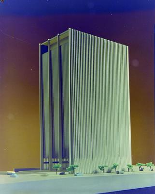 Croce, Aflalo & Gasperini Arquitetos Ltda. - maquete do edifício IBM