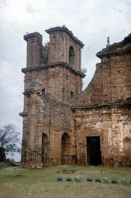 Ruínas da Igreja de São Miguel Arcanjo