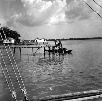 Rio Guamá, palafitas flutuantes