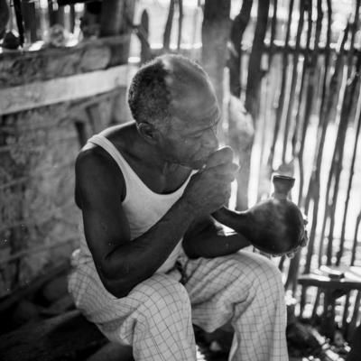 São Luís, homem fumando