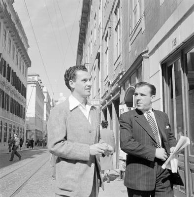 Excursão do Flamengo pela Europa - Bria, capitão do time (sem gravata)