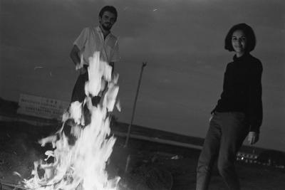 Igor, amigo de Jorge Bodanzky e estudante da UnB, e Lena Coelho dos Santos