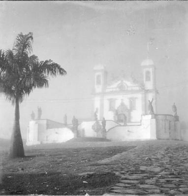 Santuário Diocesano do Bom Jesus de Matosinhos, com profetas