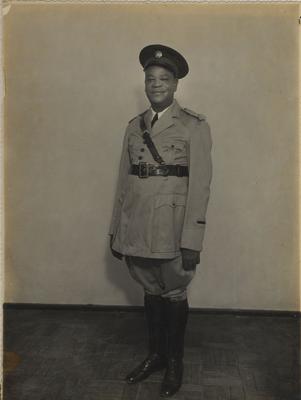 Pixinguinha de farda