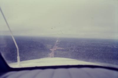 Vista aérea da Rodovia Belém-Brasília (BR-010). Trajeto entre Belém e Paragominas