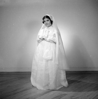 Primeira comunhão de Ana Maria Tuma