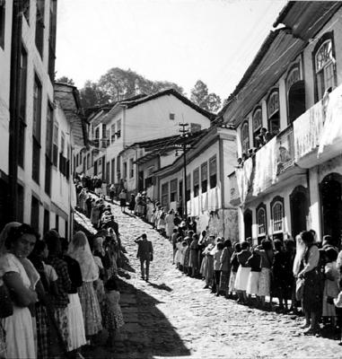 Semana Santa - Descida de Jesus Cristo da cruz e procissão