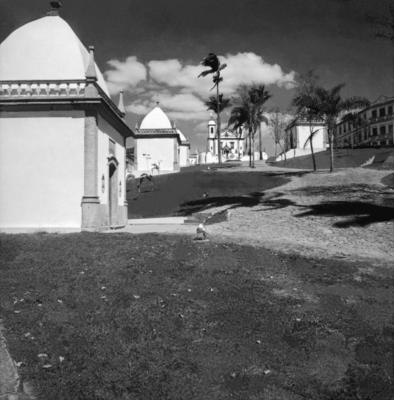 Santuário Diocesano do Bom Jesus de Matosinhos, capelas dos Passos da Paixão