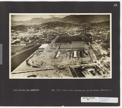 Construção de novas estruturas da Light and Power Company, em antiga propriedade do Jockey Club