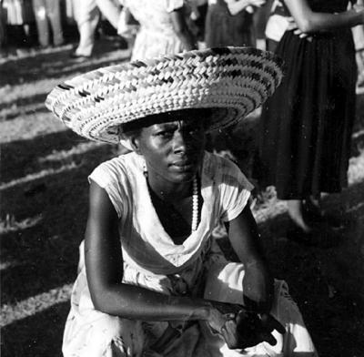 Vendedora de acarajé na procissão de Nosso Senhor dos Navegantes