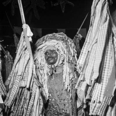 Maracatu no carnaval pernambucano