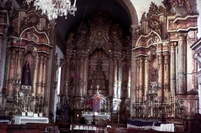 Igreja não identificada - altar