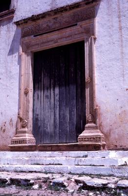 Igreja de Nossa Senhora do Rosário dos Homens Pretos - portada