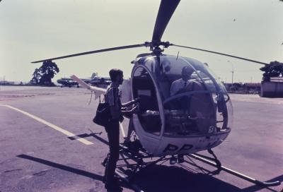 Jorge Bodanzky no helicóptero. Sobrevoo em São Paulo
