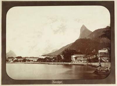 Enseada de Botafogo e o Morro do Corcovado