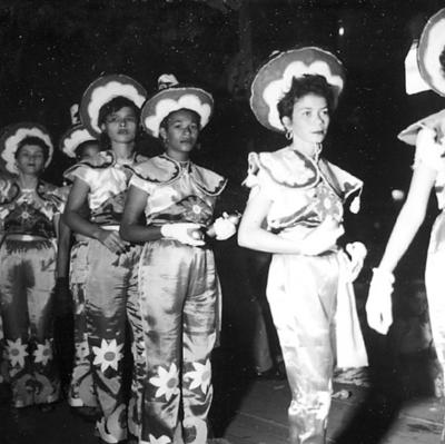 Desfile de agremiação carnavalesca