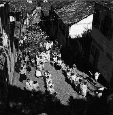 Semana Santa - Descida de Jesus Cristo da cruz e procissão