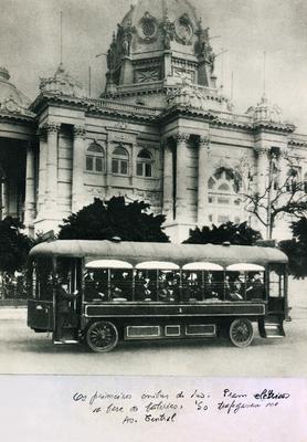 Os primeiros ônibus do Rio