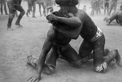 Série Xingu - Luta Huka-huka