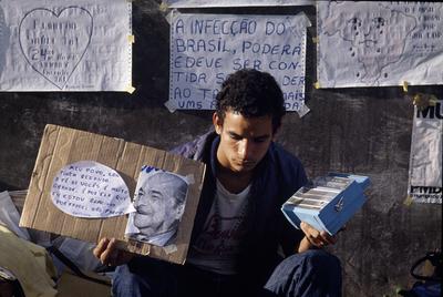 Cobertura da doença e falecimento de Tancredo Neves