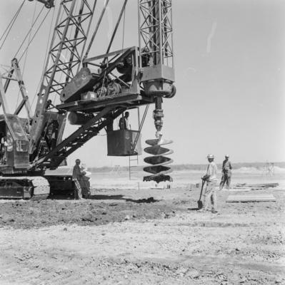 Máquina para perfurações