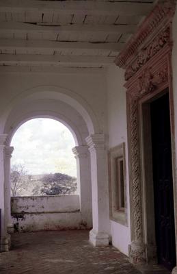 Igreja de Nossa Senhora da Conceição de Comandaroba - janela lateral