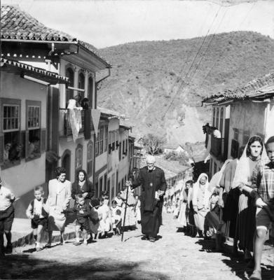 Semana Santa - Descida de Jesus Cristo da cruz e procissão