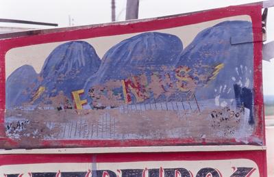 Flagrante de rua - placas, letreiros e cartazes