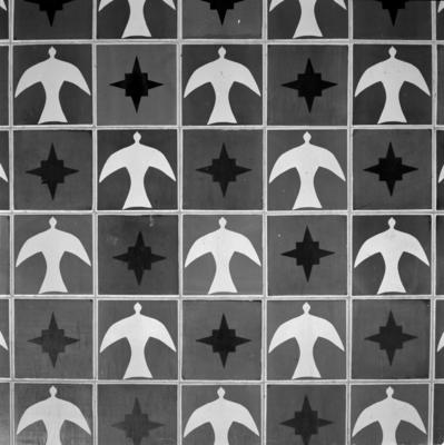 Igrejinha de Nossa Senhora de Fátima. Painel de azulejos de Athos Bulcão